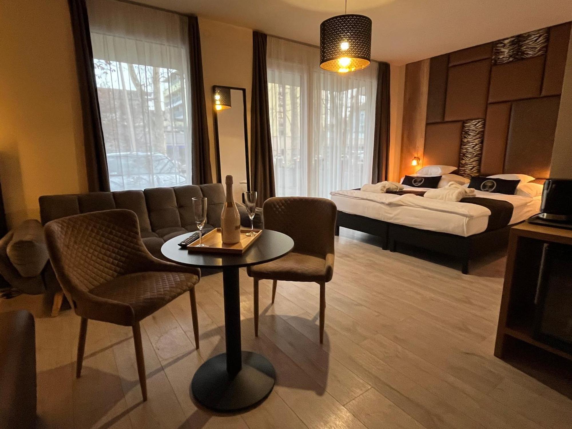 Baobab Suites ชิโอฟก ภายนอก รูปภาพ