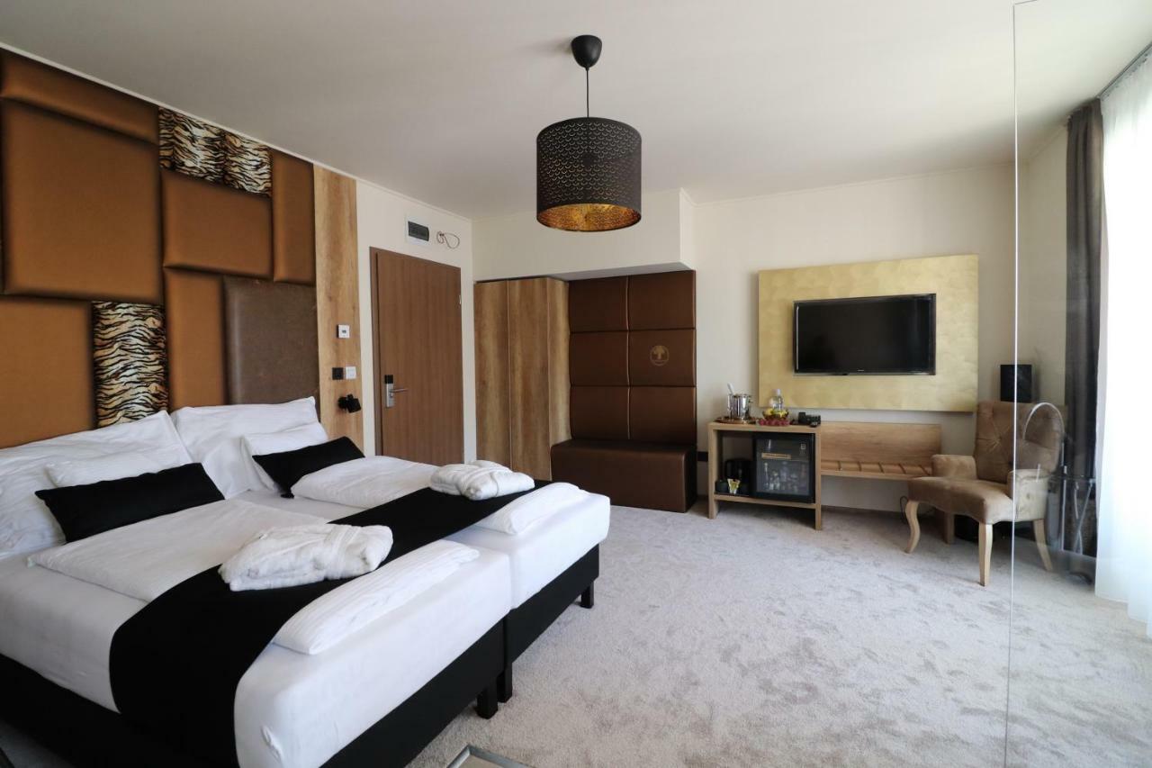 Baobab Suites ชิโอฟก ภายนอก รูปภาพ
